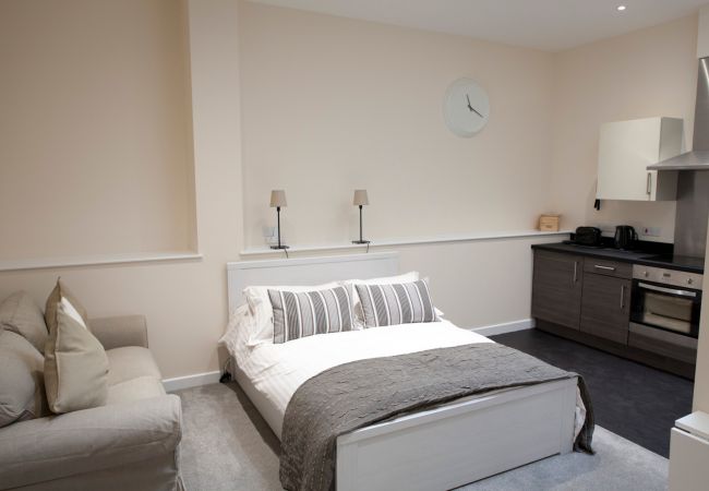 Studio in Ipswich - Studio #2 Central East, Parking, (3rd Flr) 69 Studio in Ipswich - Studio #2 Central East, Parking, (3rd Flr) 69