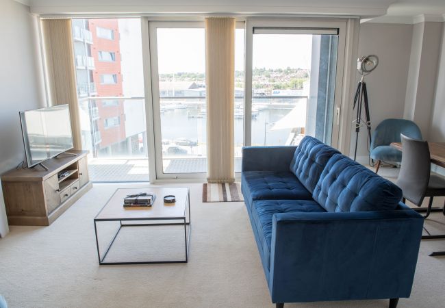  in Ipswich - 2 Bed/2 Bath, Waterfront Views, Parking, (4th Flr)