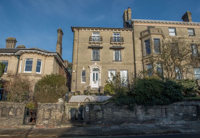Apartment in Ipswich - 2 Bed/2 Bath, Nr Christchurch Park, (Grd Flr) Apartment in Ipswich - 2 Bed/2 Bath, Nr Christchurch Park, (Grd Flr)