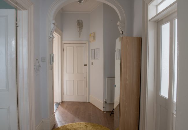 Apartment in Ipswich - 2 Bed/2 Bath, Nr Christchurch Park, (Grd Flr) Apartment in Ipswich - 2 Bed/2 Bath, Nr Christchurch Park, (Grd Flr)