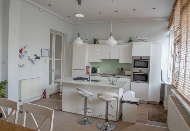 Apartment in Ipswich - 2 Bed/2 Bath, Nr Christchurch Park, (Grd Flr) Apartment in Ipswich - 2 Bed/2 Bath, Nr Christchurch Park, (Grd Flr)