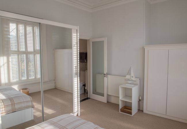 Apartment in Ipswich - 2 Bed/2 Bath, Nr Christchurch Park, (Grd Flr) Apartment in Ipswich - 2 Bed/2 Bath, Nr Christchurch Park, (Grd Flr)
