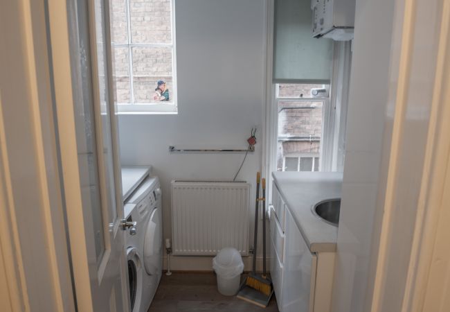 Apartment in Ipswich - 2 Bed/2 Bath, Nr Christchurch Park, (Grd Flr) Apartment in Ipswich - 2 Bed/2 Bath, Nr Christchurch Park, (Grd Flr)
