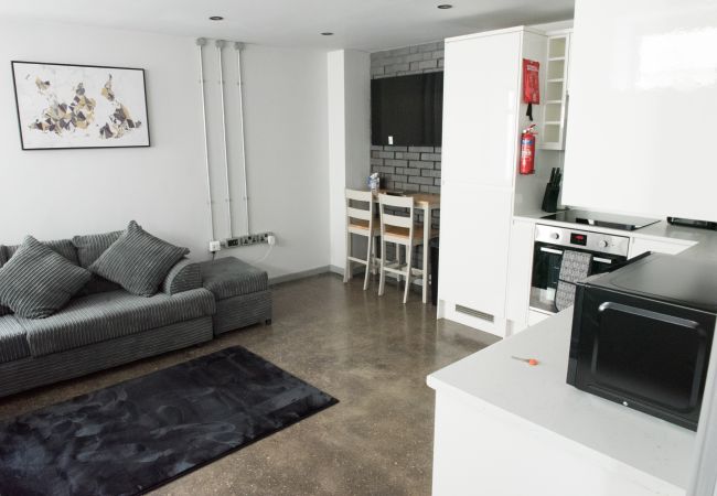 Apartment in Ipswich - 1 Bed Duplex, Central East, Grd/1st Flr) 919 Apartment in Ipswich - 1 Bed Duplex, Central East, Grd/1st Flr) 919
